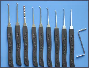 Swampscott Locksmith Store Swampscott, MA 781-313-3437 - 11-car-lock-pick